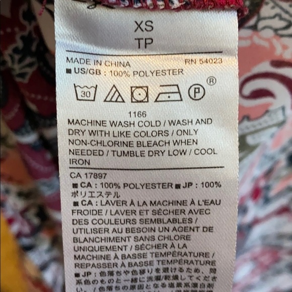 ⚡️Banana Republic like new halter tank XS - Picture 5 of 5